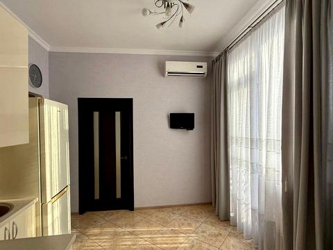 квартира за адресою Перлинна вул., 5