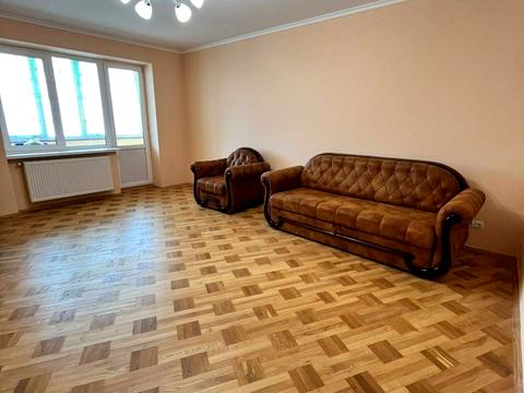 квартира за адресою Ігоря Білозіра вул., 8а