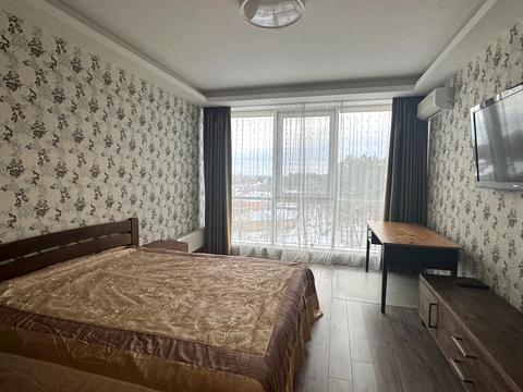 квартира за адресою В'ячеслава Чорновола вул., 11