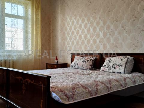 квартира за адресою Микільсько-Слобідська вул., 4