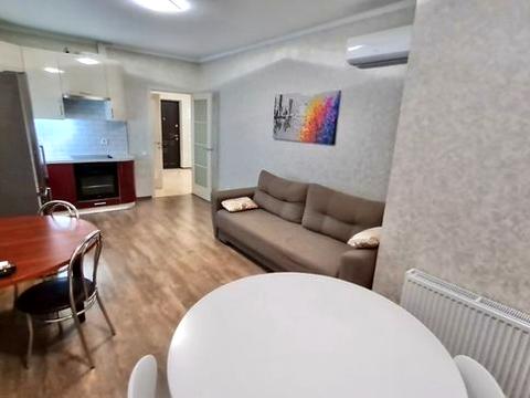 квартира по адресу Драгоманова ул., 2-Б