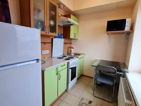 квартира за адресою Королеви Єлизавети ІІ вул. (Глинки), 2