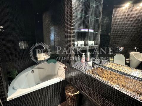 квартира за адресою Степана Рудницького вул. (Академіка Вільямса), 3/7