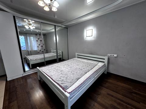 квартира по адресу Жилянская ул., 76