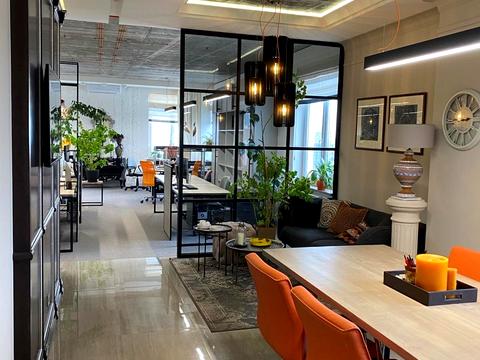 комерційна за адресою Січових Стрільців вул. (Артема), 84-А