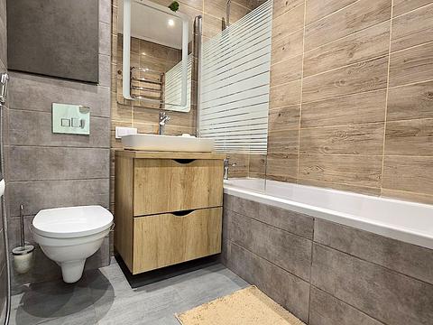 квартира за адресою Бориса Гмирі вул., 16А