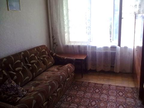 кімната за адресою Авіаконструктора Антонова вул., 12