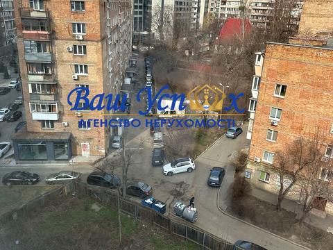 коммерческая по адресу Академика Филатова ул., 5