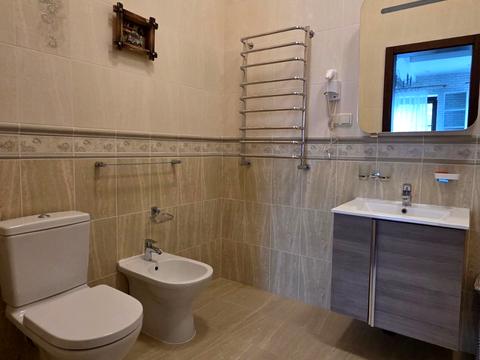 будинок за адресою Стежки вул.