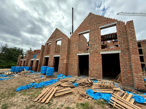 будинок за адресою 11-та Лінія вул., 1