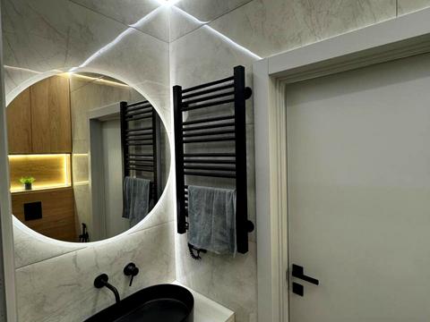 квартира за адресою Літературна вул., 8
