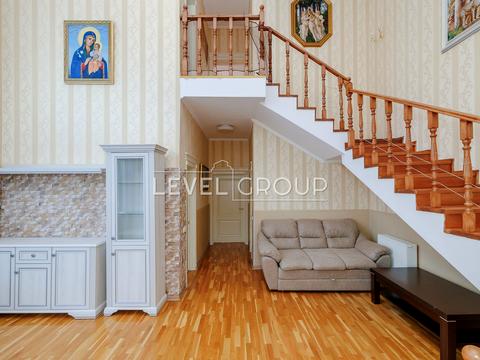 будинок за адресою Різдвяна
