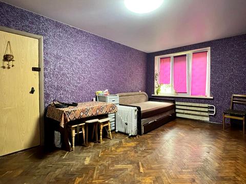 квартира за адресою Київ, Дмитра Луценка вул. (Крейсера "Аврора"), 15