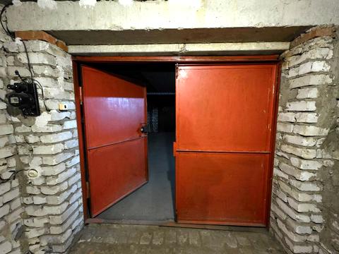 паркоместо по адресу Куликівська ул. (Мельникова), 34