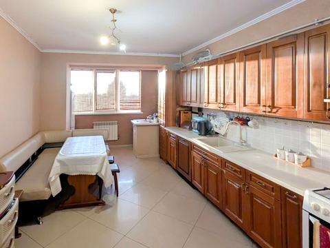 квартира за адресою Жовтнева, 7