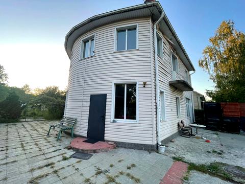 будинок за адресою Залужний пров.