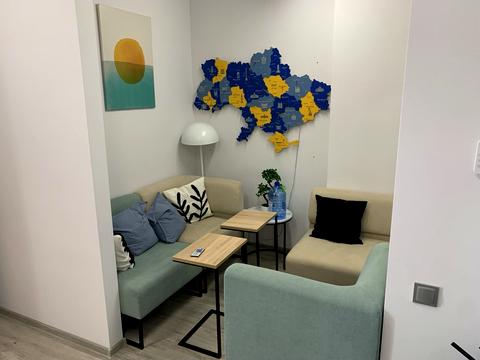 комерційна за адресою Жилянська вул., 68