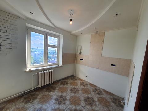 квартира за адресою В. Момота, 40