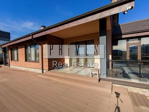 будинок за адресою Козача вул., 1