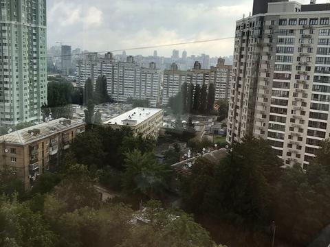 квартира за адресою Патріарха Мстислава Скрипника вул., 48-А