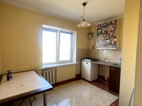 квартира за адресою Приозерна вул., 8-Б