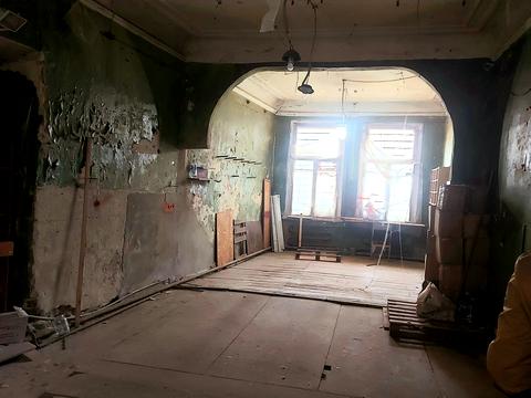 коммерческая по адресу Мало-Гончарівська, 27