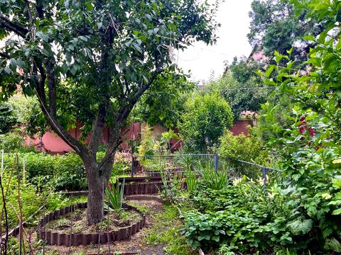 будинок за адресою Богатирська вул., 30а