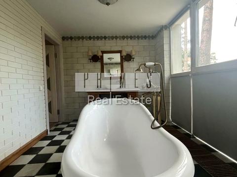 будинок за адресою Лісова вул.