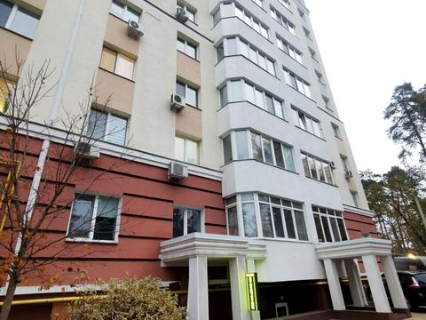 комерційна за адресою Соборна вул., 126