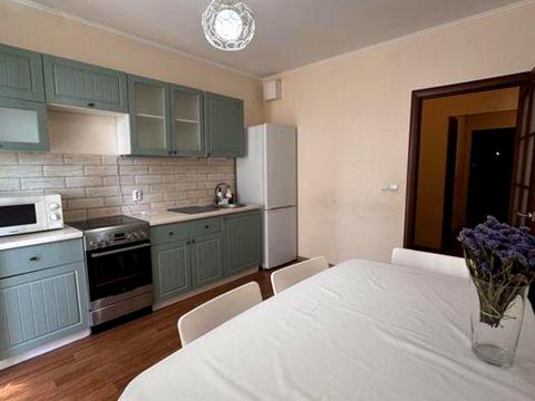 квартира по адресу Софии Русовой ул., 5-Б