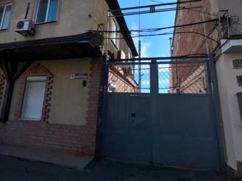 комерційна за адресою Прохоровська вул., 17