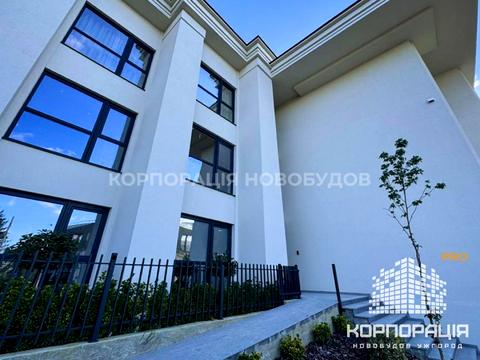 квартира за адресою Собранецька вул., 34А