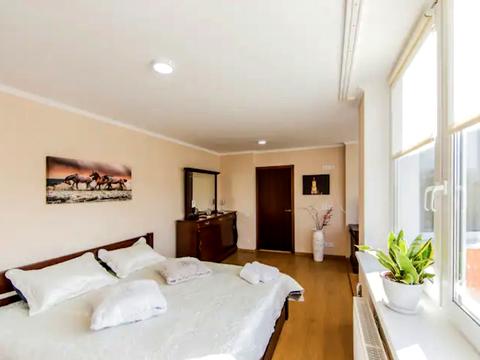 квартира по адресу Юрия Поправки ул. (Николая Лебедева), 14