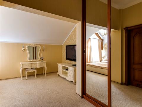 будинок за адресою Озерна, 2