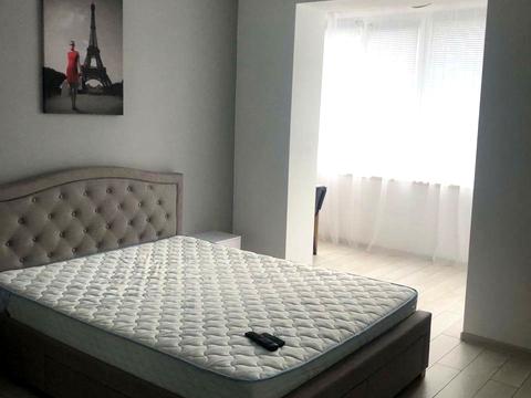 квартира по адресу Ивана Пулюя ул., 40