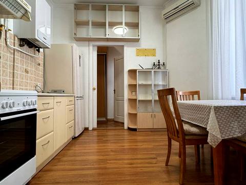 квартира за адресою Братів Руснаків вул., 16