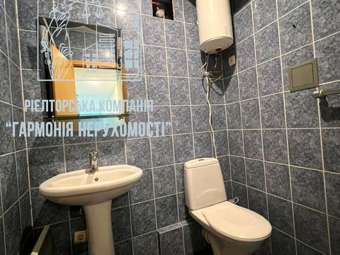 комерційна за адресою Олеся Гончара вул., 32-Б
