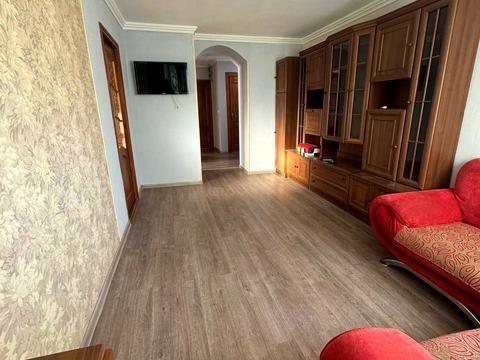 квартира за адресою Богдана Хмельницького просп. (Героїв Сталінграда), 63