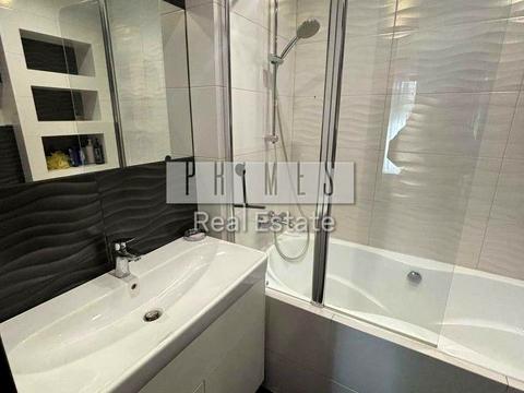 будинок за адресою Вишнева вул.