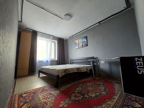 квартира за адресою Космонавтів вул., 146а