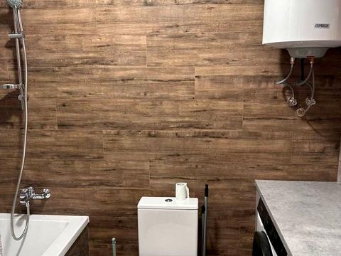 квартира за адресою Космічна вул., 5