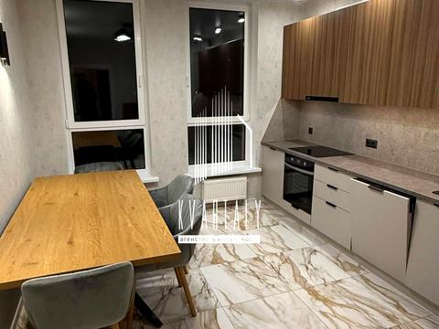 квартира по адресу Олеся Бердника ул., 1-Г