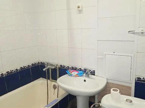 комерційна за адресою Різнична вул., 9