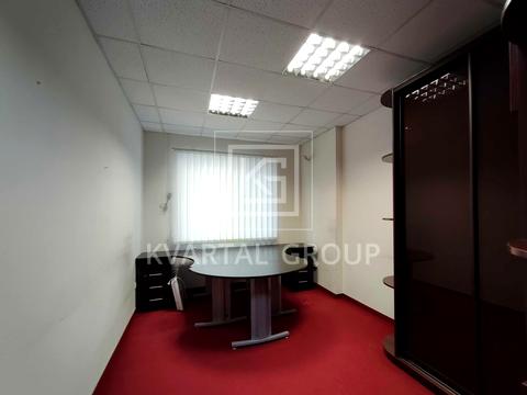 комерційна за адресою Єрощенка вул., 12