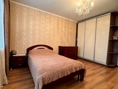 квартира по адресу Алексея Вадатурского ул. (Маршала Малиновского), 16б