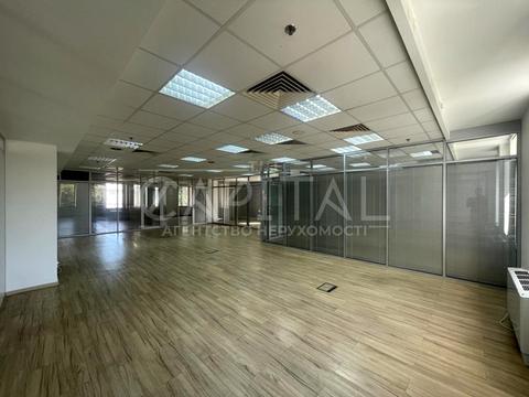 комерційна за адресою Богдана Хмельницького вул., 52а