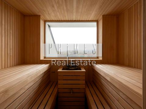 будинок за адресою Лютнева