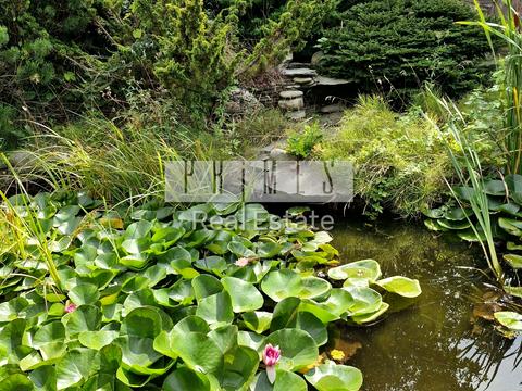 дом по адресу Лугова