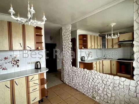 квартира по адресу Владимира Ивасюка просп. (Героїв Сталінграду), 27-А