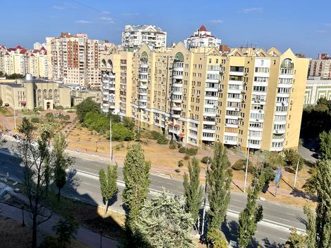 квартира по адресу Владимира Ивасюка просп. (Героїв Сталінграду), 25